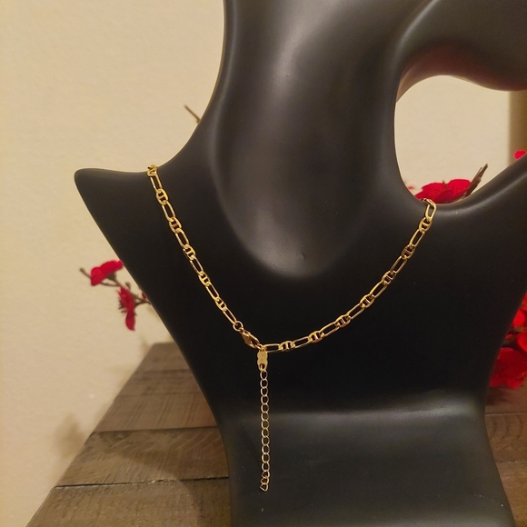 Gold Plated Hamsa Chain Necklace - Picture 8 of 8